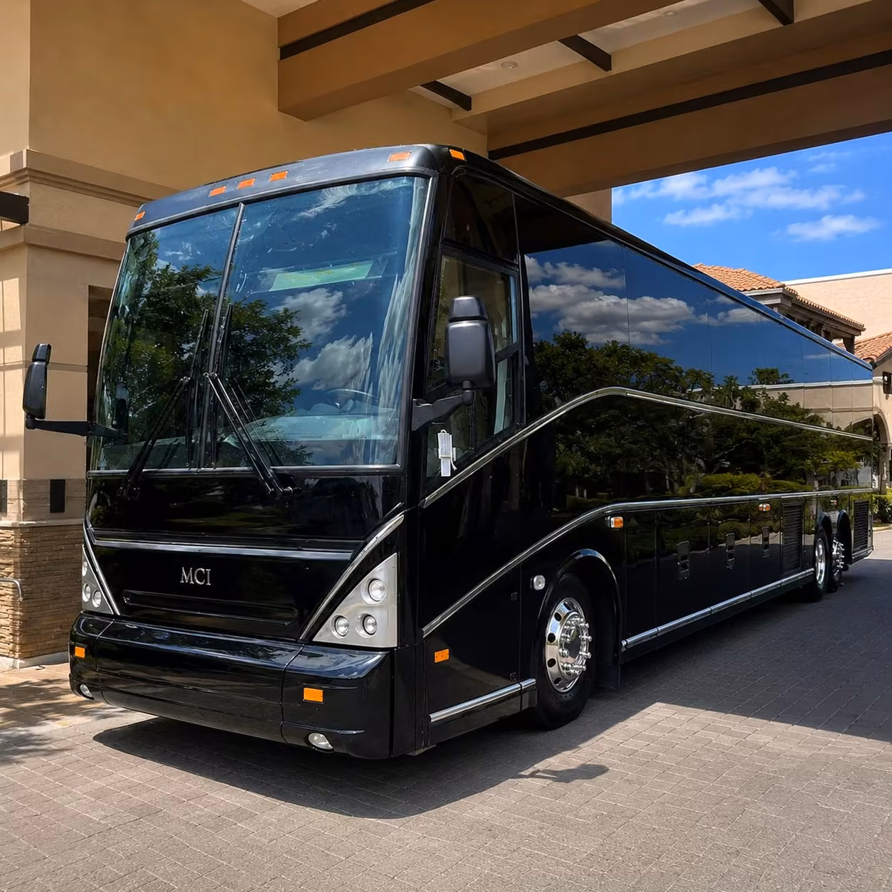 airport transfers for union city executives and corporate groups