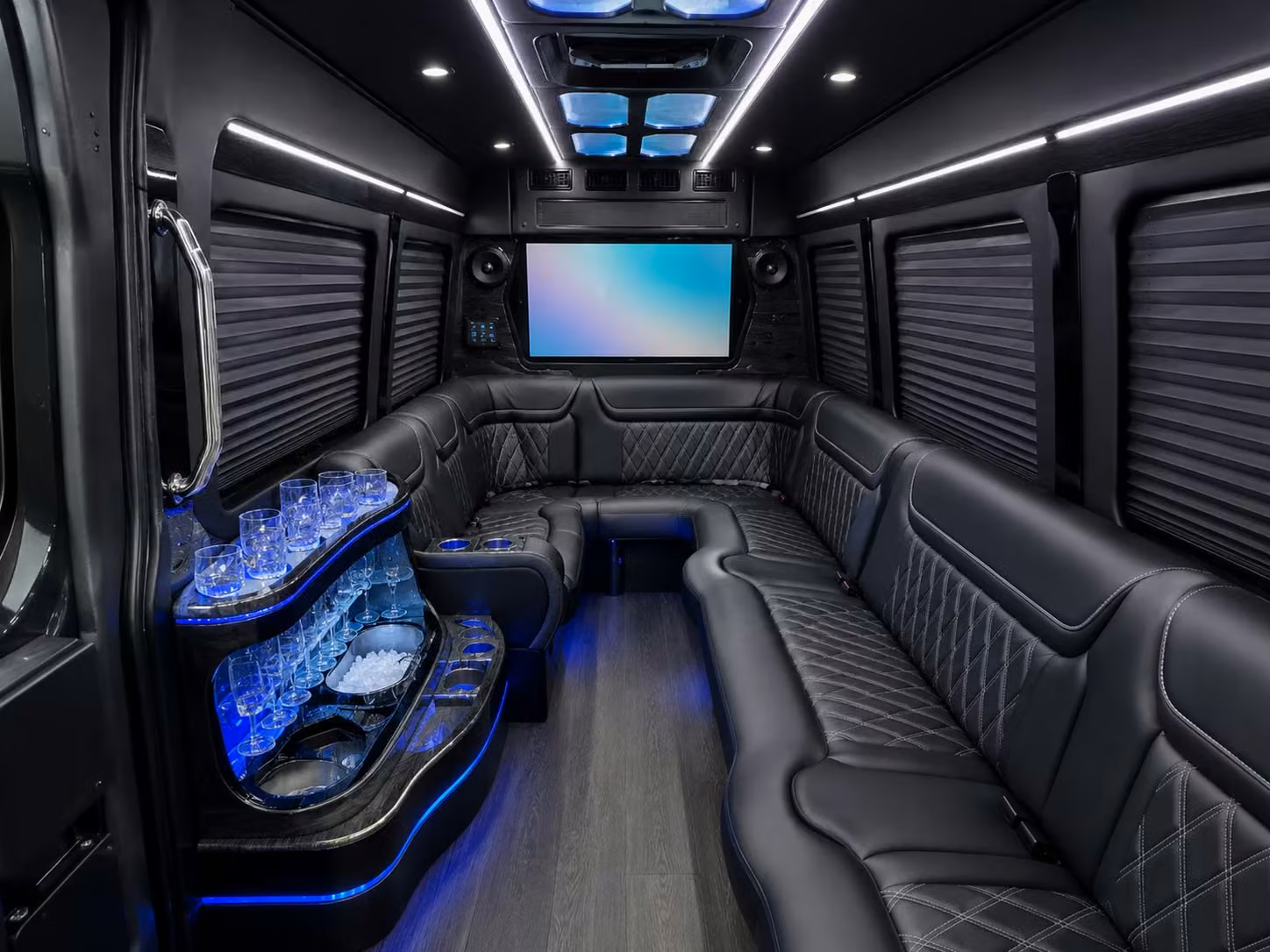 hotel to venue wedding shuttle buses keep out of town guests happy all weekend